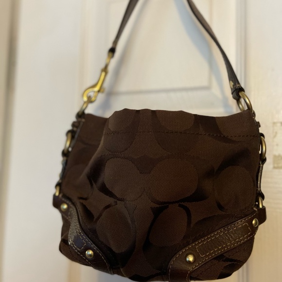 Small Dark Brown Woman’s handbag - Picture 9 of 13